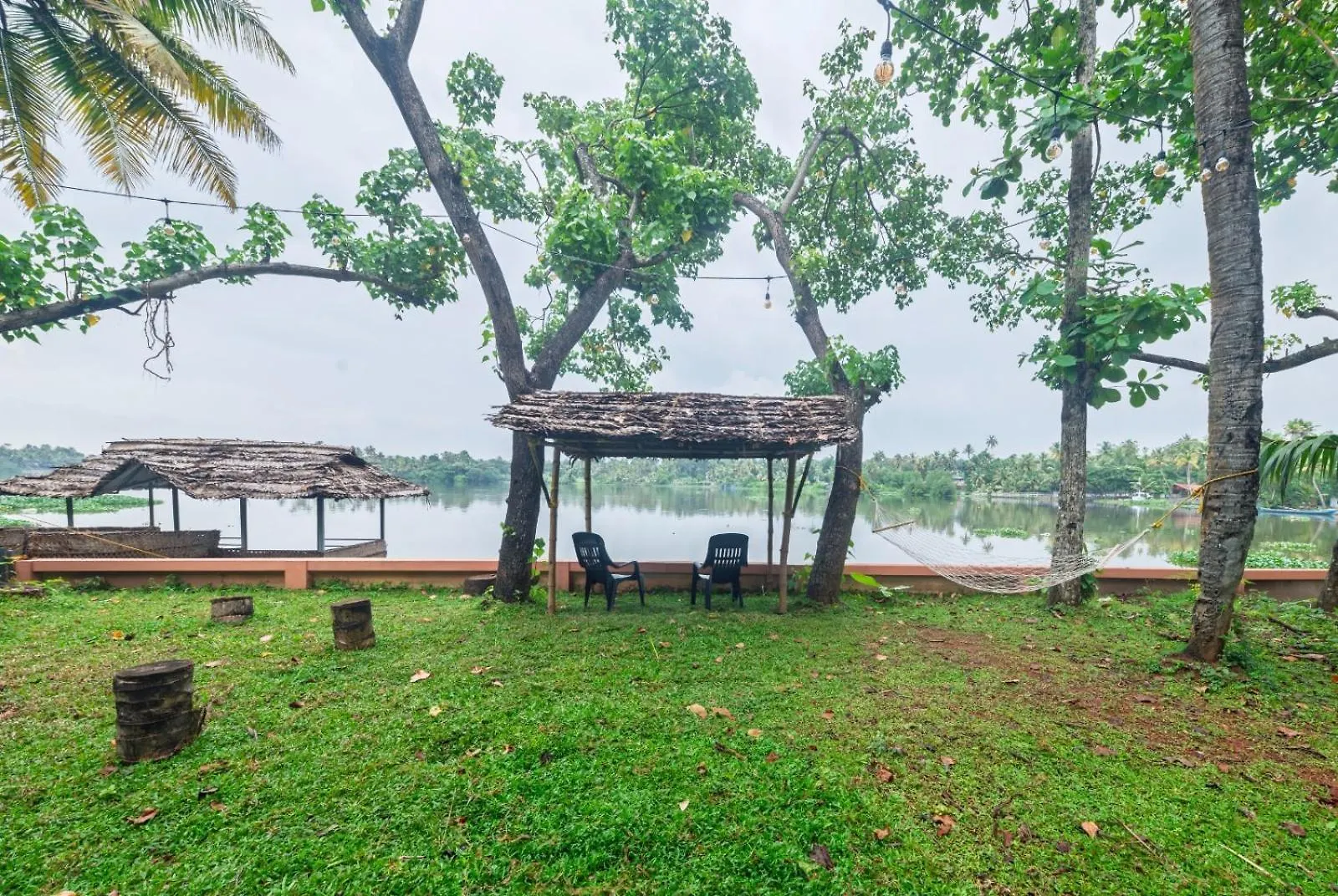Apartmán Waterfront By Palmyra Kollam