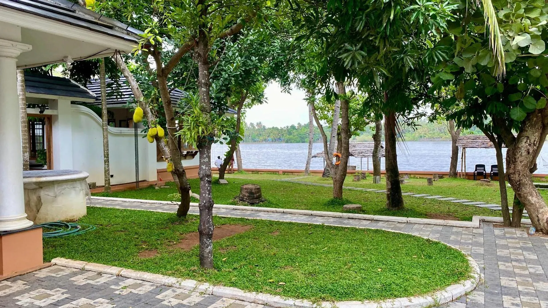 Homestay Waterfront By Palmyra Apartment Kollam